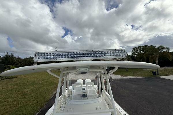 28ft Regulator Yacht For Sale