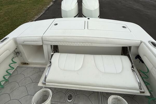 28ft Regulator Yacht For Sale