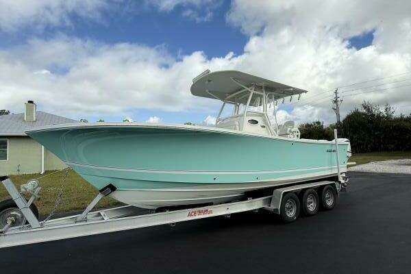 28-ft-Regulator-2017-28-Stuart Florida United States yacht for sale