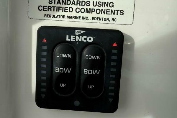 28ft Regulator Yacht For Sale