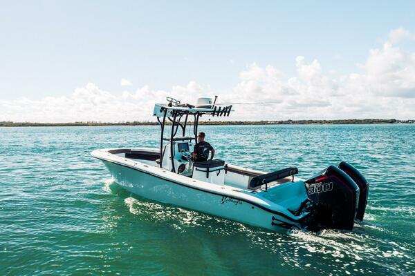 26 Hybrid 26ft Yellowfin Yacht For Sale