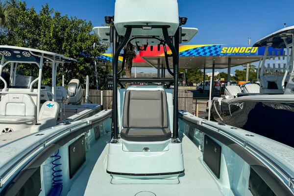 26 Hybrid 26ft Yellowfin Yacht For Sale