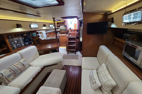 Solace 38ft Island Packet Yacht For Sale