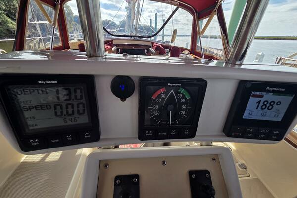 Solace 38ft Island Packet Yacht For Sale