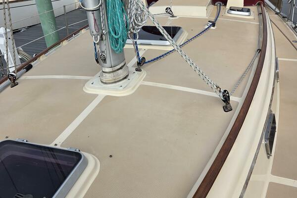 Solace 38ft Island Packet Yacht For Sale