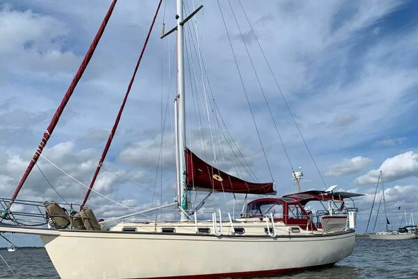 Solace 38ft Island Packet Yacht For Sale