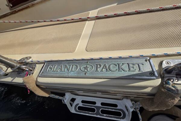 Solace 38ft Island Packet Yacht For Sale