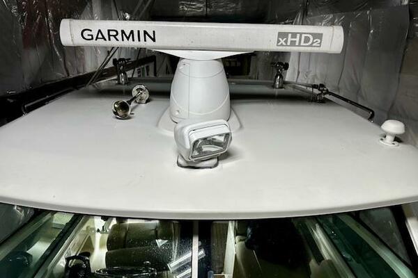 28ft Boston Whaler Yacht For Sale