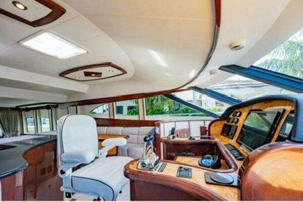 Neptunus 62 Flybridge Yacht For Sale