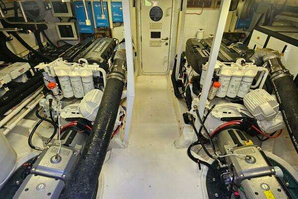 Neptunus 62 Flybridge Yacht For Sale