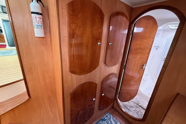 Zimbini 40ft Island Spirit Yacht For Sale