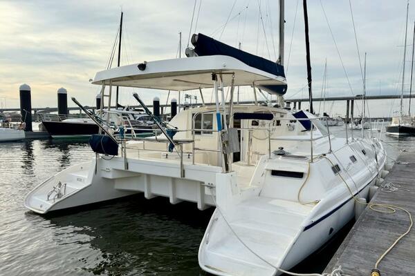 Zimbini 40ft Island Spirit Yacht For Sale