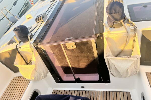 Knot On Call 41ft Beneteau Yacht For Sale