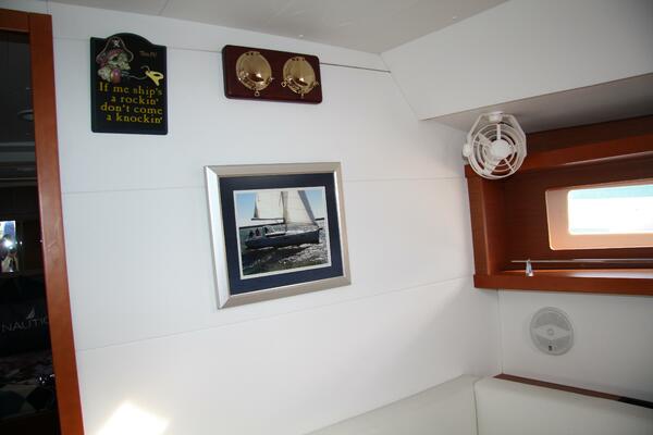 Knot On Call 41ft Beneteau Yacht For Sale