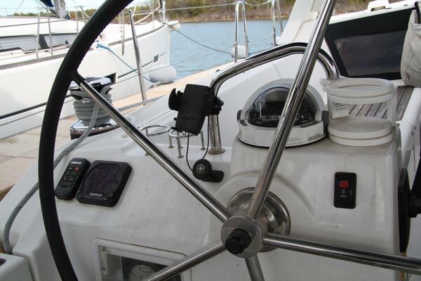 Knot On Call 41ft Beneteau Yacht For Sale