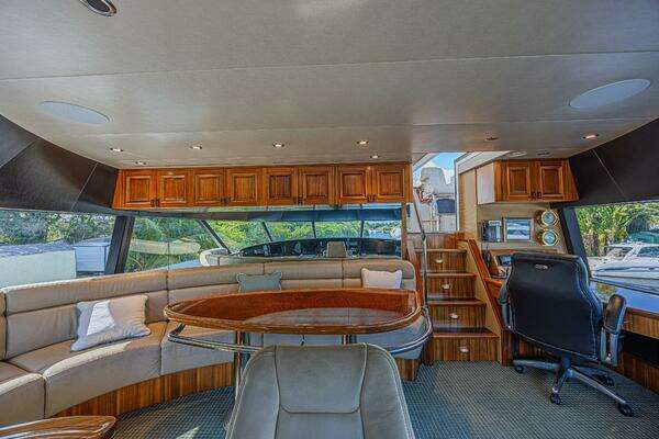 Westport 112 Yacht For Sale