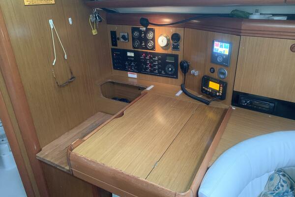 Salty Solution 42ft Jeanneau Yacht For Sale