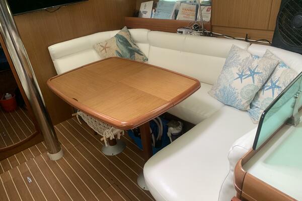 Salty Solution 42ft Jeanneau Yacht For Sale