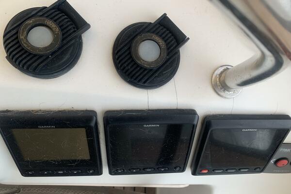 Salty Solution 42ft Jeanneau Yacht For Sale