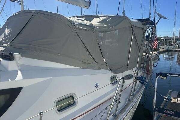 Salty Solution 42ft Jeanneau Yacht For Sale