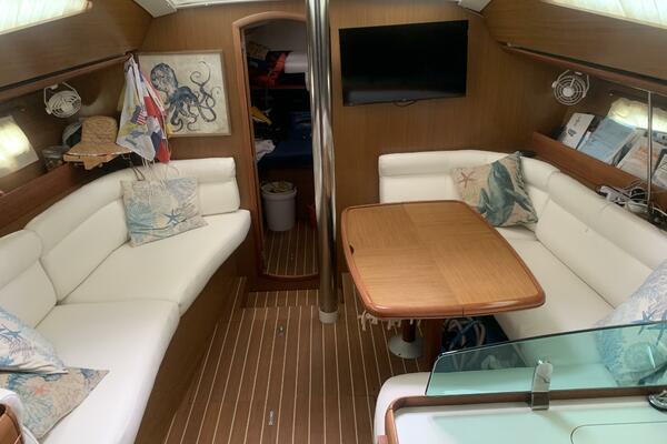 Salty Solution 42ft Jeanneau Yacht For Sale