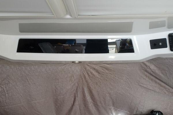 Iffin 29ft Jeanneau Yacht For Sale