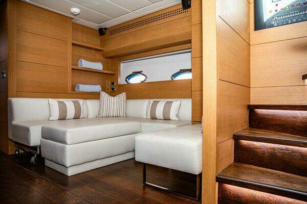 Pershing  Yacht For Sale