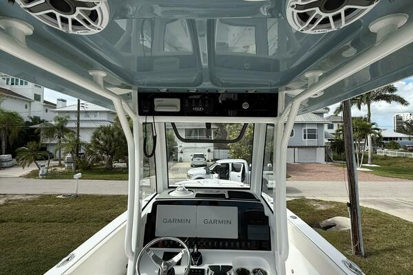 28ft Sea Hunt Yacht For Sale