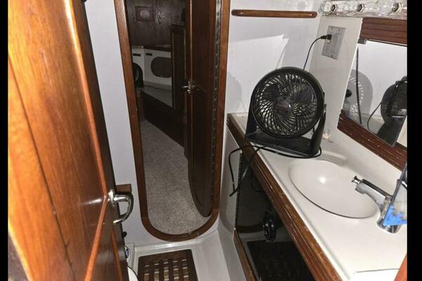 35ft S2 Yacht For Sale