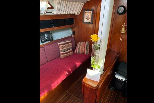 35ft S2 Yacht For Sale