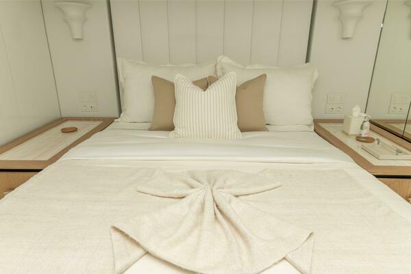 FAT CAT 80ft Sunreef Yacht For Sale