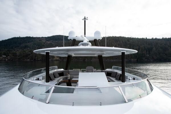 CRESCENT LADY 117ft Crescent Yacht For Sale