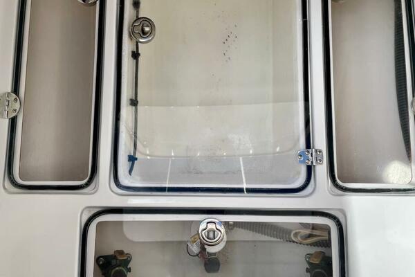 37ft Bahama Yacht For Sale