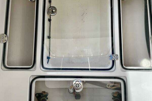 Bahama 37CC Yacht For Sale