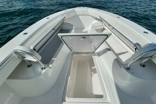 37ft Bahama Yacht For Sale