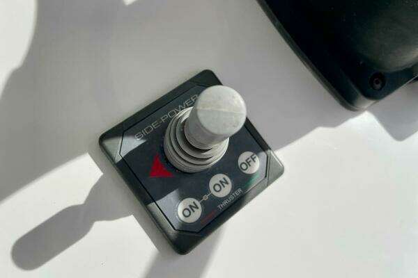 Bahama 37CC Yacht For Sale