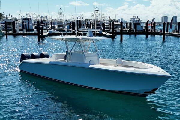 37ft Bahama Yacht For Sale