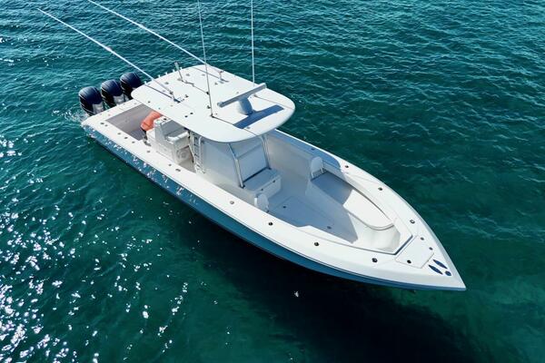 37ft Bahama Yacht For Sale