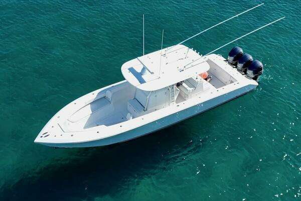 Bahama 37CC Yacht For Sale