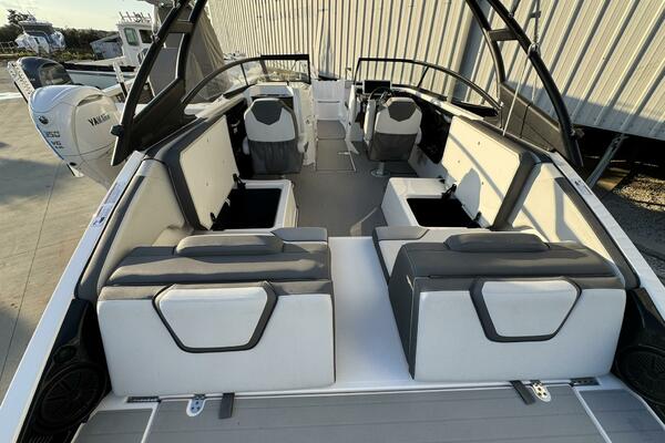 25ft Sea Doo Sport Boats Yacht For Sale