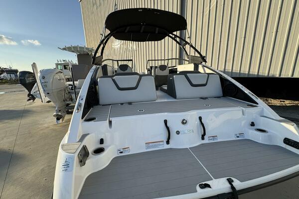 25ft Sea Doo Sport Boats Yacht For Sale