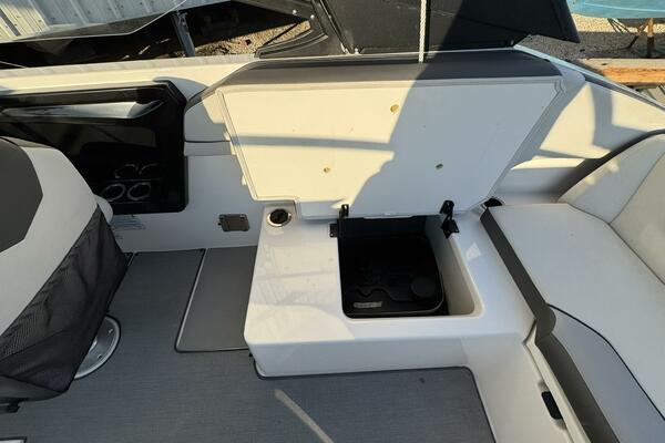 25ft Sea Doo Sport Boats Yacht For Sale