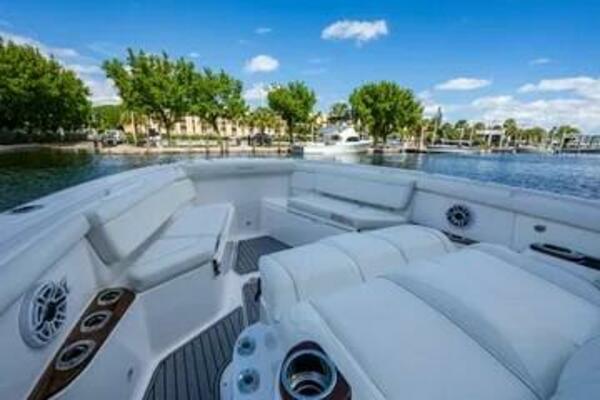 39ft Everglades Yacht For Sale