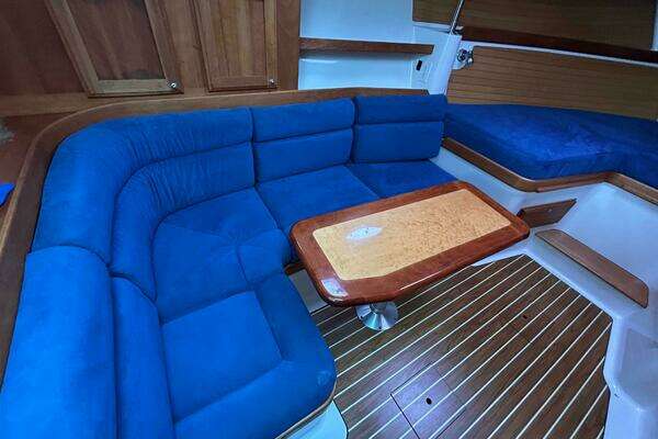 Back Cove 33 Yacht For Sale