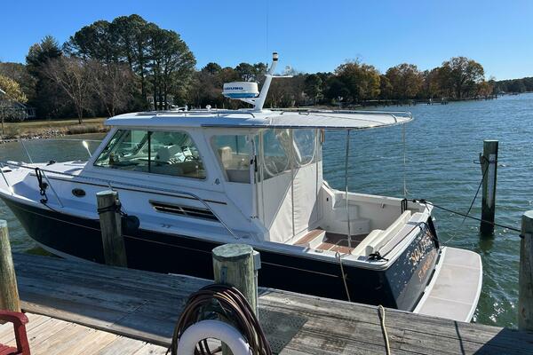 Solitude 33ft Back Cove Yacht For Sale