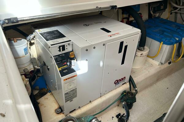 Solitude 33ft Back Cove Yacht For Sale