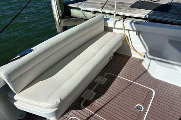 Solitude 33ft Back Cove Yacht For Sale