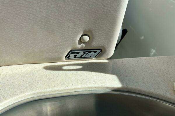 Back Cove 33 Yacht For Sale