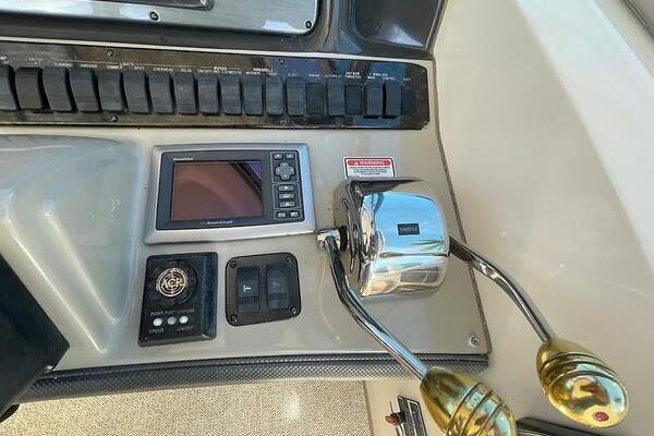 S Caper 29ft Sea Ray Yacht For Sale