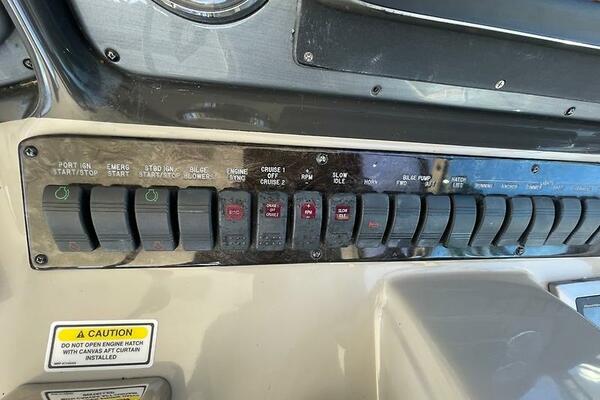 S Caper 29ft Sea Ray Yacht For Sale